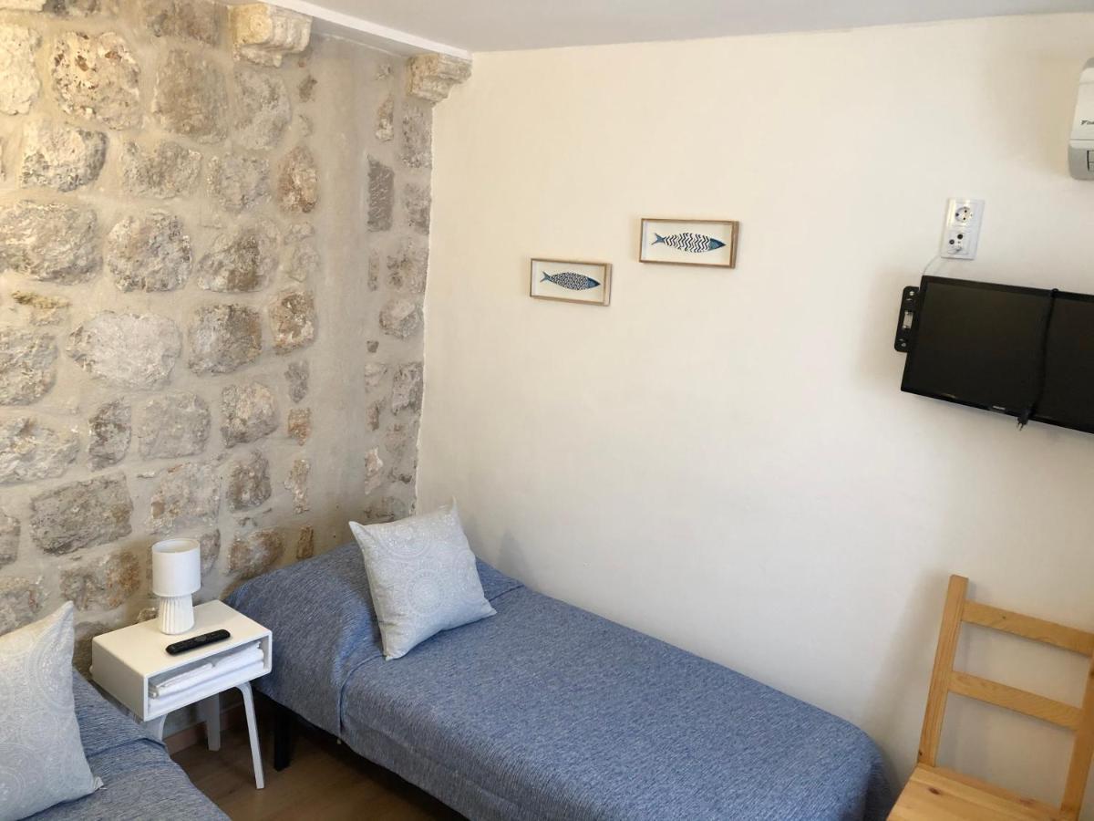 Luka Guest house